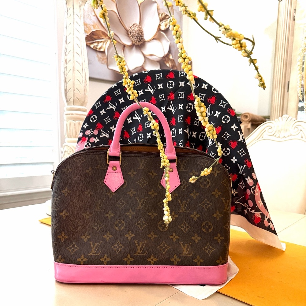 Louis Vuitton Alma PM - Picture 2 of 12